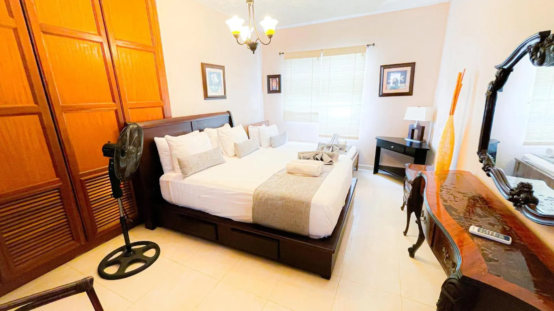 Beach Villas & Apartments Long Term Vacation Hotel Bavaro Beach Club & Spa 蓬塔卡纳